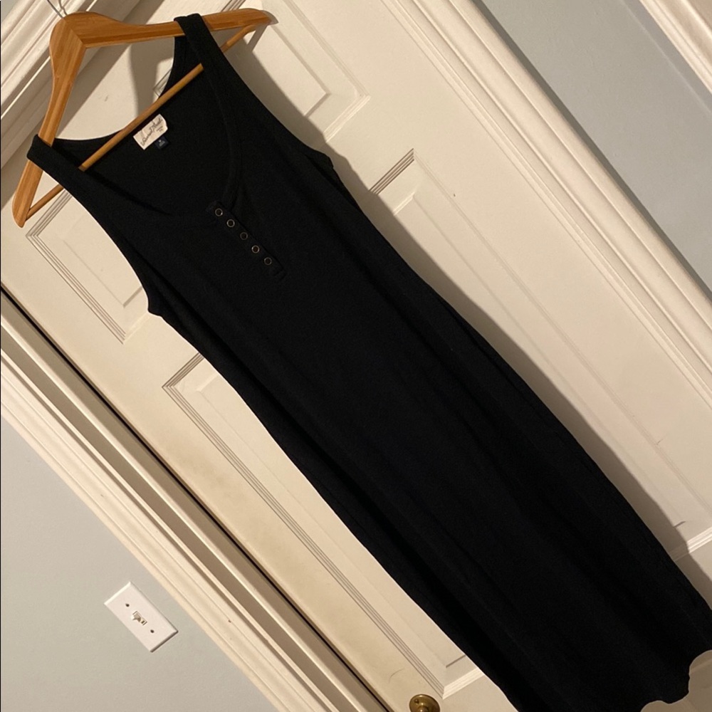 Universal Thread Black Henley Maxi Dress